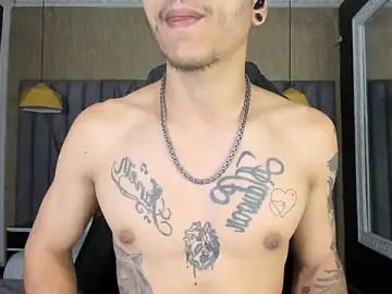 Stripchat Free Live Porn of DanteLuxx