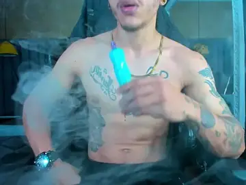 Stripchat Free Porn Cam of DanteLuxx
