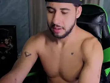 Stripchat Free Porn Cam of Daiki_Jack