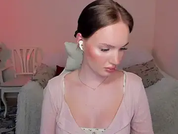 Stripchat Best Webcam of MishkaMe