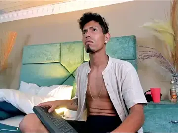 Stripchat Live Porn of NoaahTylor
