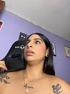 Stripchat Free Live Porn of charlotte_stevenss_