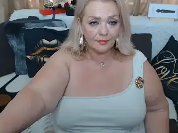 Stripchat Sex Cam of MsMelyssaxx