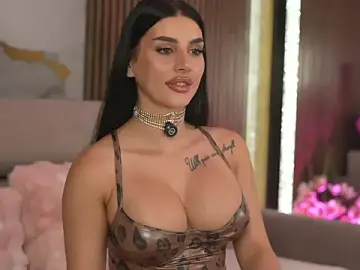 Stripchat Free Porn Cam of AmyBlair