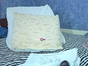 Stripchat Live Sex Cam of alicee_foox