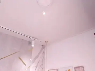 Stripchat Free Porn Cam of ChloeBelle_