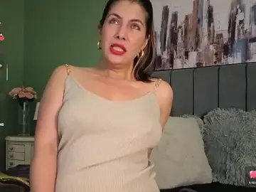 Stripchat Free Porn Cam of scarlett_moore