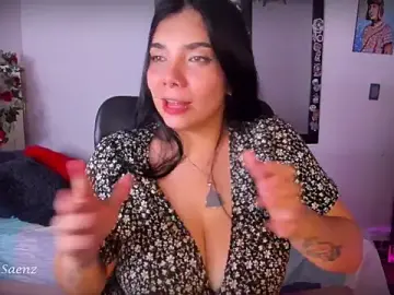 Stripchat Adult Webcam of victoriaasaenz_