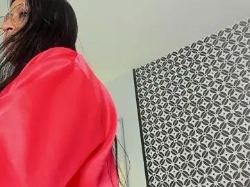 Stripchat Free Porn Cam of Amber_gold_