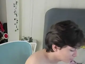 Stripchat Sex Cam of Felixzyn