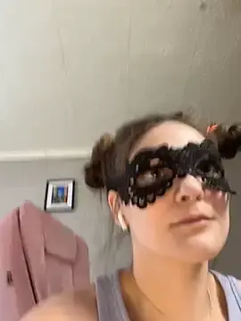 Stripchat Live Porn of HelgaMunnn