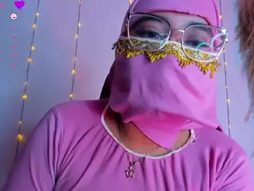 Stripchat Live Porn of Maisa_issa