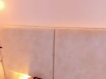 Stripchat Free Porn Cam of Astorath_angel_
