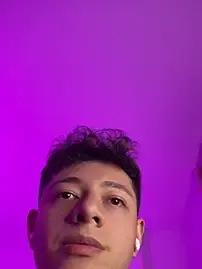 Stripchat Adult Webcam of iykyk_apolo