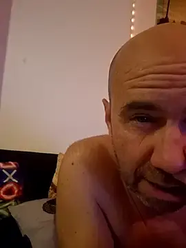 Stripchat Live Porn of Titytwister30