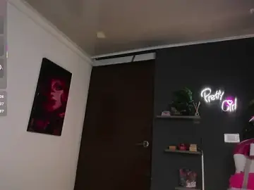 Stripchat Sex Chat of Emilyjhonson_01