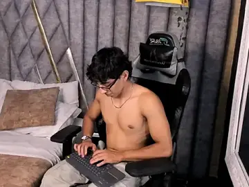 Stripchat Best live sex cam show of JuliaanRoss