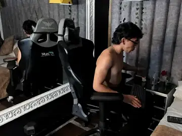 Stripchat Best live sex cam show of JuliaanRoss