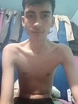 Stripchat Free Live Porn of ttimy_x_boy