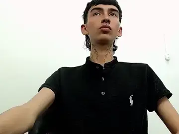 Stripchat Nude Webcam of ttimy_x_boy