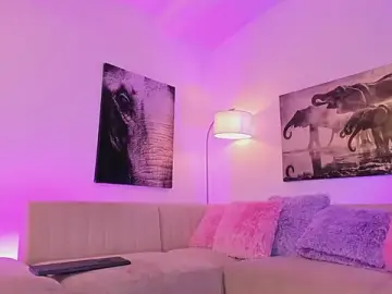Stripchat Free Live Porn of alaia7h