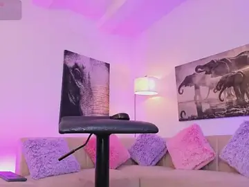 Stripchat Best live sex cam show of alaia7h
