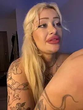 Stripchat Sex Cam of JennaLinn