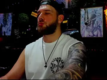 Stripchat Nude Webcam of LexHardy
