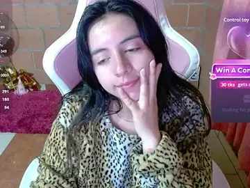 Stripchat Watch Live Sex Cams of Maggie_Fox3