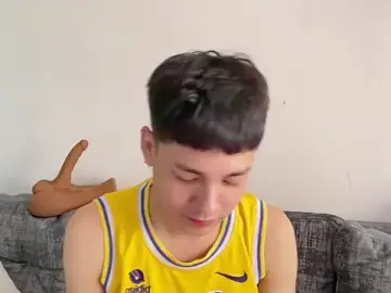 Stripchat Watch Live Sex Cams of Andy_Belier23
