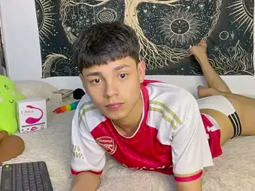 Stripchat Private Sex Chat of Andy_Belier23