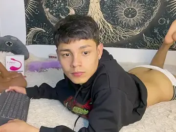 Stripchat Live Sex of Andy_Belier23