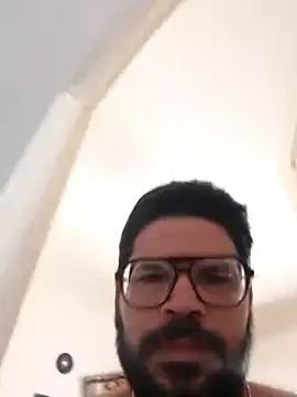 Stripchat Nude Webcam of aymen-sex