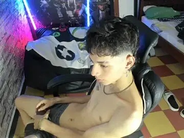 Stripchat Sex Cam of wex_077