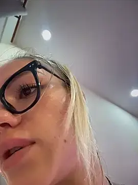 Stripchat Nude Webcam of -Sexy_Barbie-