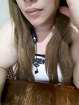 Stripchat Sex Cam of Madam_bezzzoul