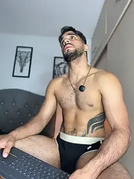 Stripchat Free Live Porn of Maximiliano_ford