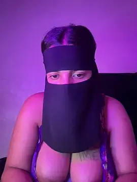 Stripchat Free Porn Cam of Narimane_maroc