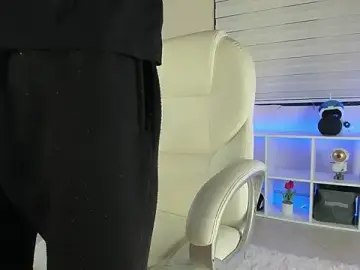 Stripchat Free Porn Cam of J_king__