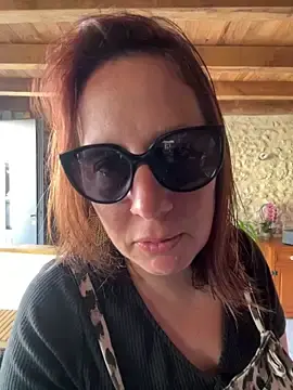 Stripchat Live Sex Cam of zelda252