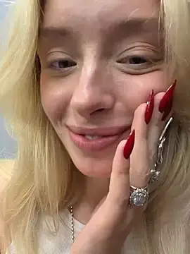 Stripchat Adult Video Chat of PollyDolly