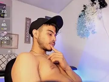 Stripchat Free Live Porn of Bastian_MCcormick