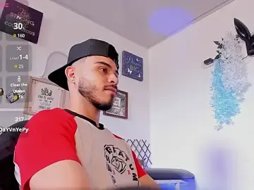 Stripchat Watch Live Sex Cams of Bastian_MCcormick