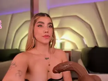 Stripchat Sex Cam of Violeta-Marquez