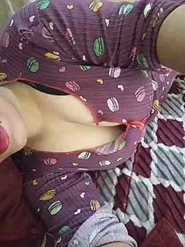 Stripchat Live Sex of arab_dam