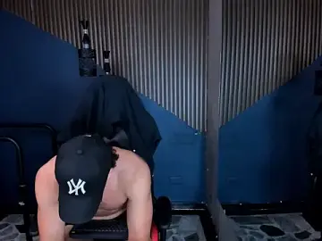 Stripchat Best Webcam of Axxel_Muscle