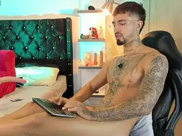 Stripchat Free Porn Cam of _Duriel