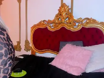 Stripchat Live Porn of Cristal_Bons
