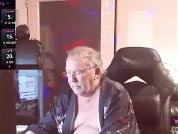 Stripchat Live Sex Cam of bebitzu