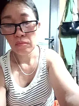 Stripchat Free Live Porn of Orio_sexyy